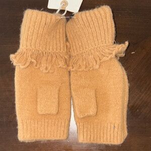Fringed Tan Fingerless Mittens